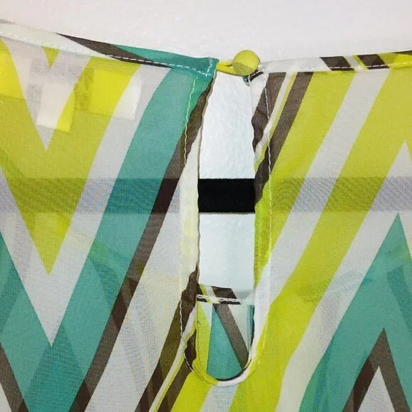 UMGEE COLLECTIONS SHEER GEO PRINT BLOUSE W/ COLD SHOULDER & MID-LENGTH SLEEVES - Picture 3 of 6